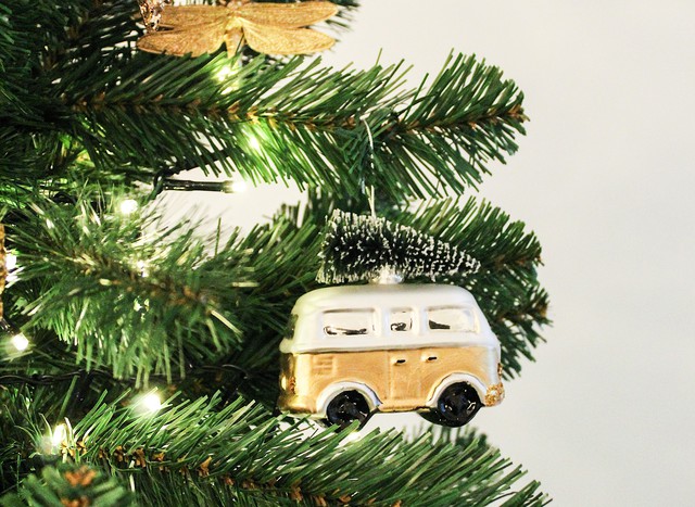 Budgetfinds: kunstkerstbomen, industriële stoelen & meer!