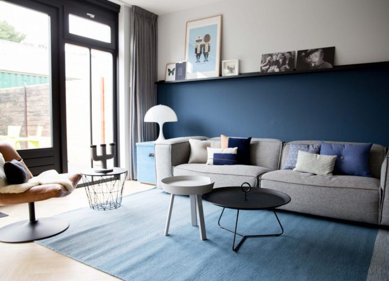 Wonderbaar Shop the look: moderne woonkamer met blauwtinten - Alles om van je VZ-71