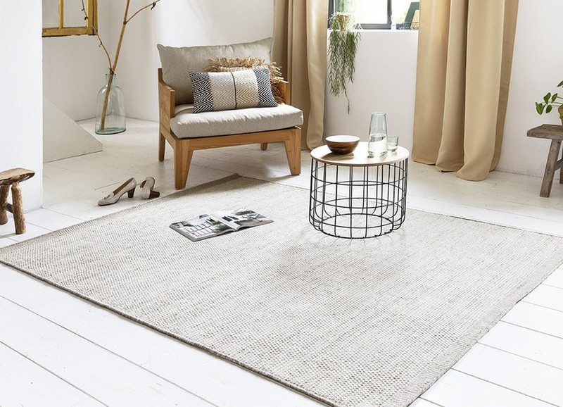 Budgetfinds: buitenhaarden, eetkamerstoelen & meer!