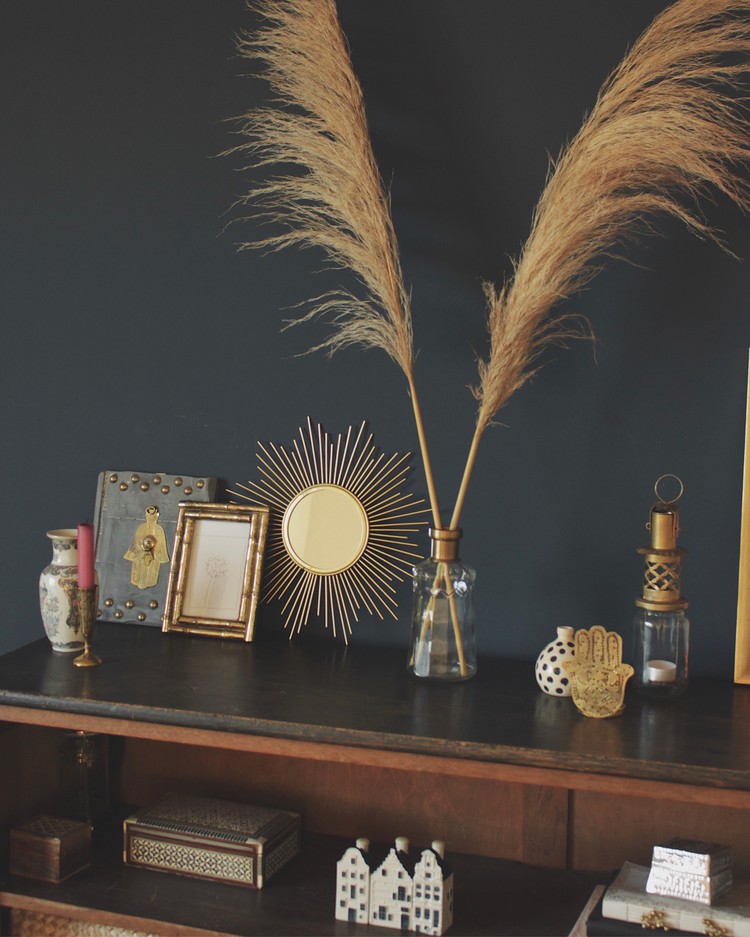 kast met accessoires