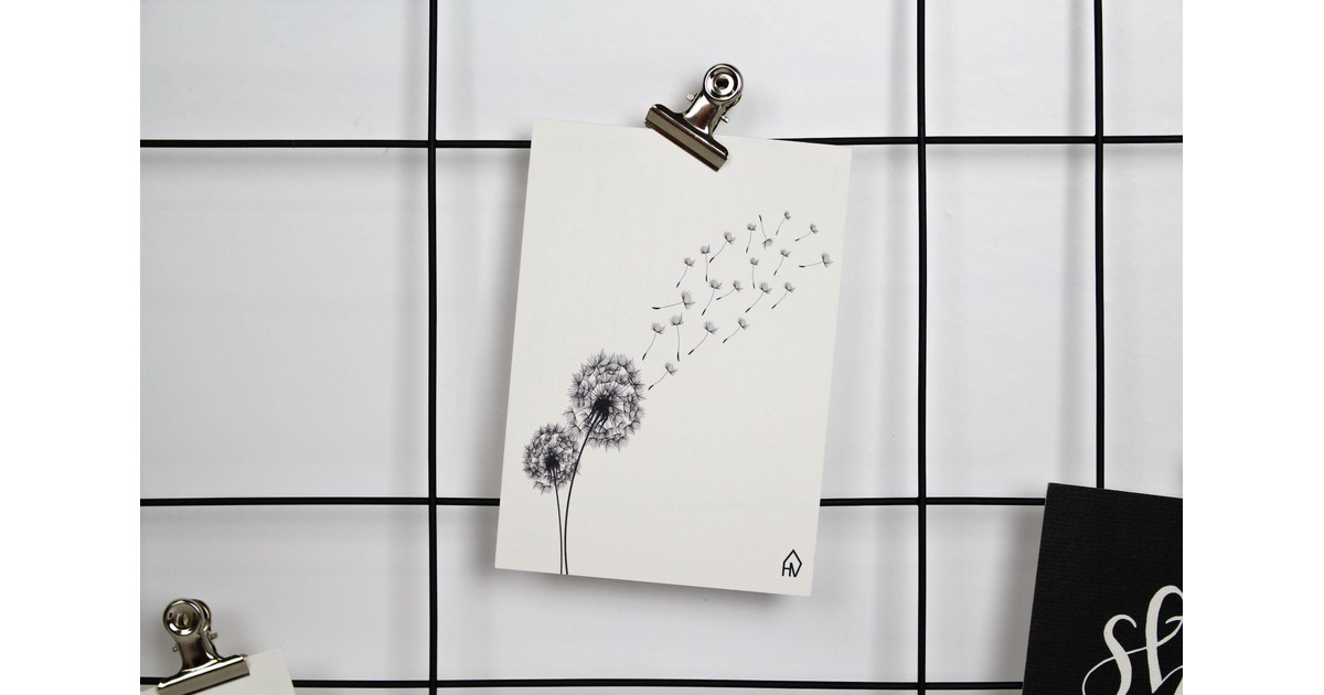 Kaarthouder5 Kaarten A5 Paardenbloem 10X15Cm Inclusief Houten Kaartenhouder Zwart Housevitamin housevitamin kopen in de aanbieding